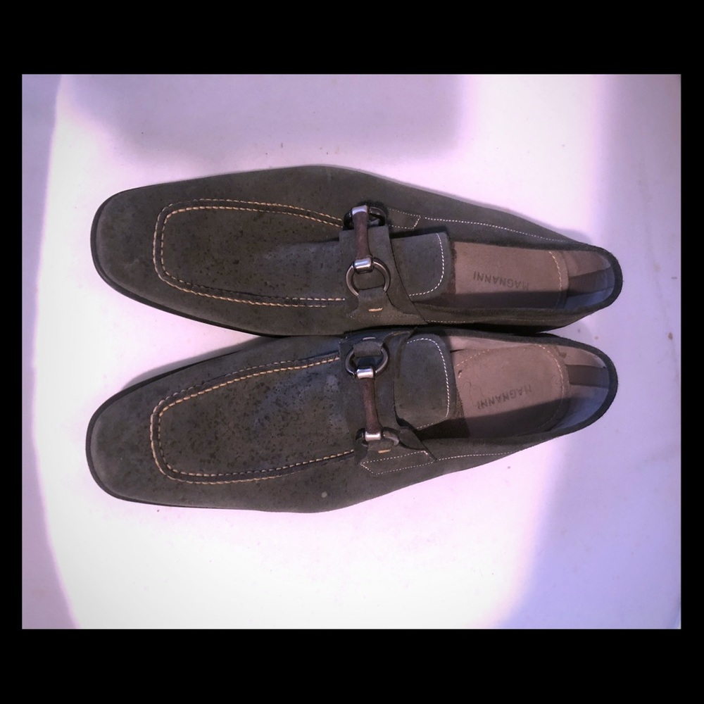 Men’s suede LOAFERS